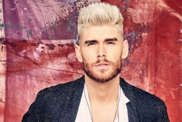 Colton Dixon Celebrates Twins’ 5th Birthday at Disneyland •