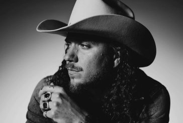 Brandon Lake, Chris Tomlin, Kari Jobe And More See Significant Rise In Digital Sales - TCB -