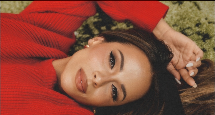 Blanca Brings New Life to Christmas Classic