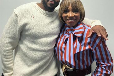 Darrel Walls Brings Easter Cheer in Chicago